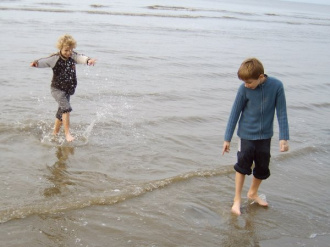 04 Les Pieds Dans L Eau Fraiche